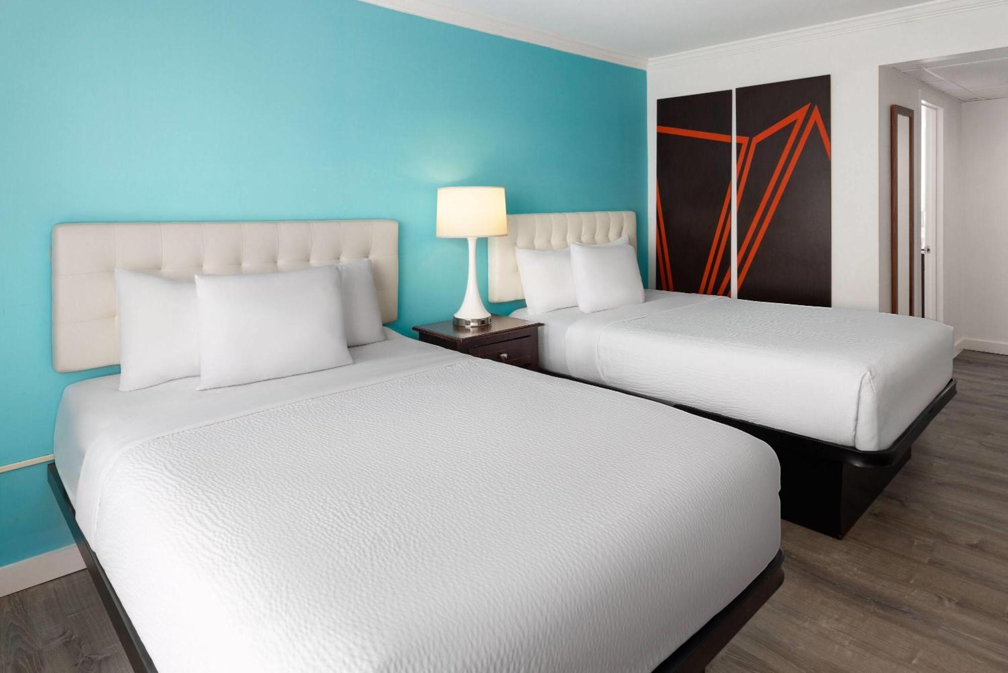 Howard Johnson Plaza By Wyndham Ocean City Oceanfront Exterior foto